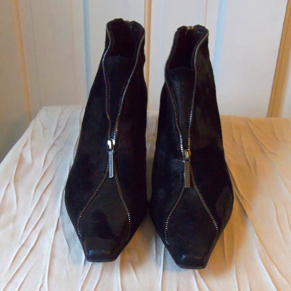 Donald J Pliner LOVI Ankle Bootie Black Leather Suede sz 10